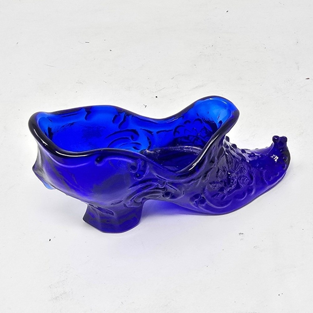 Vtg Mosser Victorian style cobalt blue glass slipper pointed toe shoe whimsical - Picture 5 of 8